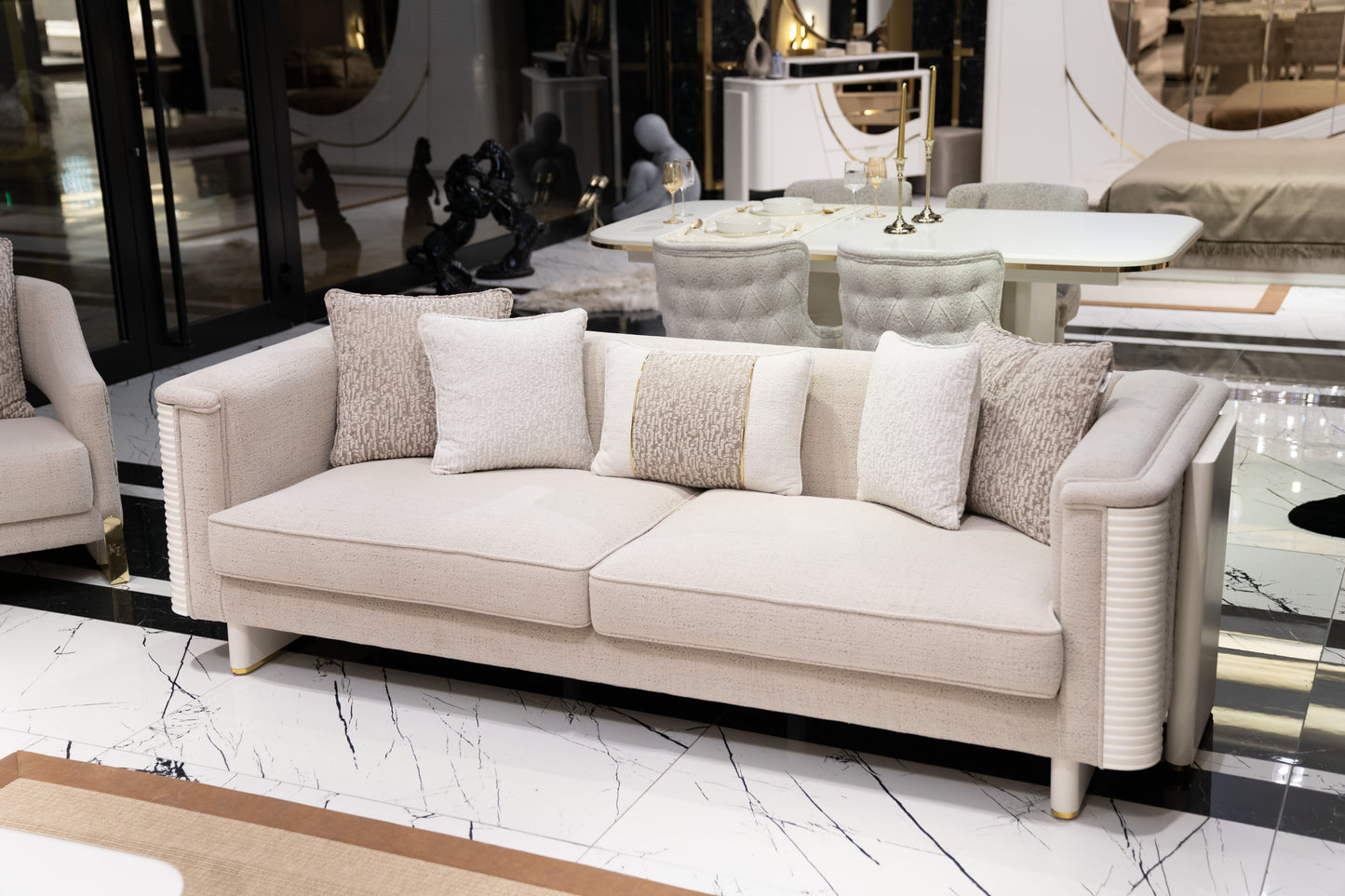 Ventilo Sofa Set