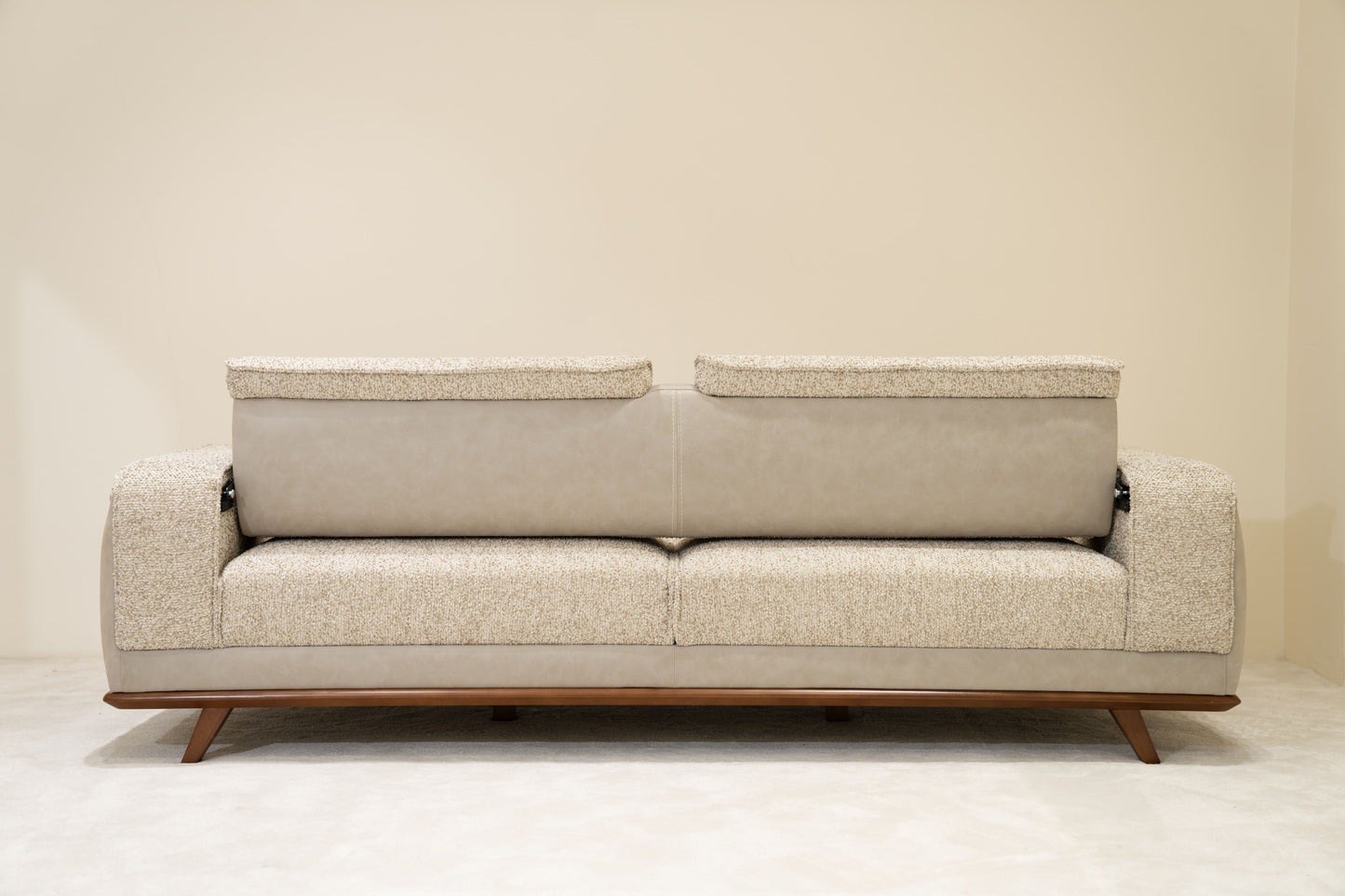 Lerissa Sofa Set