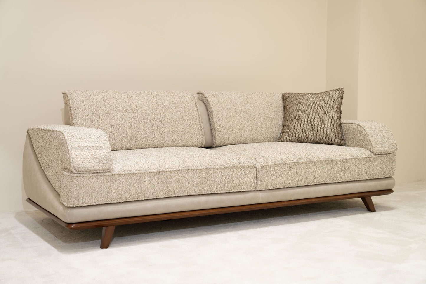 Lerissa Sofa Set